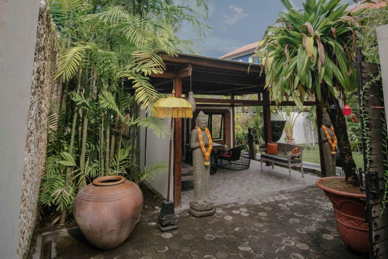 The Secret Jungle Villas Seminyak 외부 사진